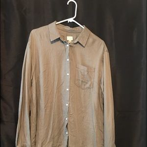 Green new with tag long sleeve shirt